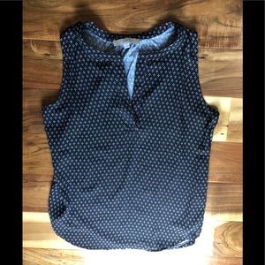 NWOT Ann Taylor LOFT V Neck Flutter Top